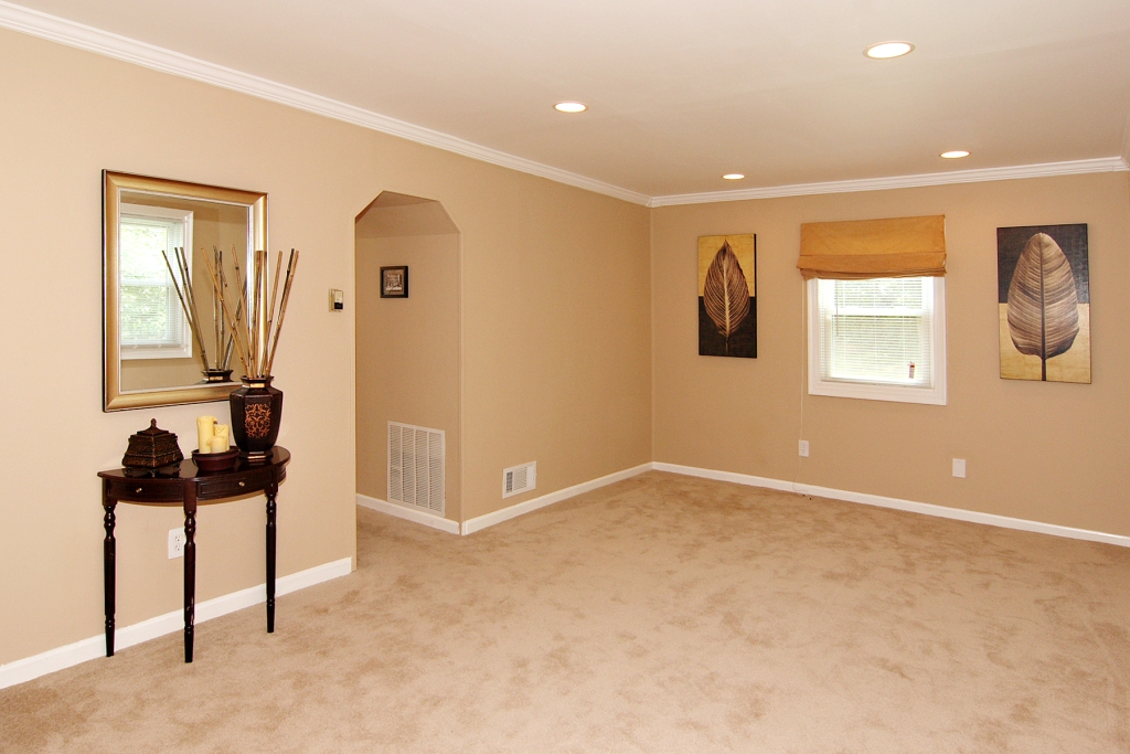 Read more about the article Best Wall to Wall Carpet in Dubai – Comfort, Elegance, and Style Underfoot