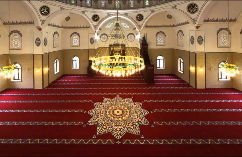 You are currently viewing Mosque Carpet in Dubai: Premium Quality Carpeting Solutions