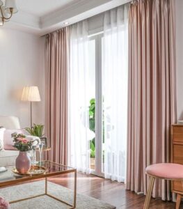 Read more about the article The Ultimate Guide to Window Curtains in Dubai: Styles, Trends & Where to Shop