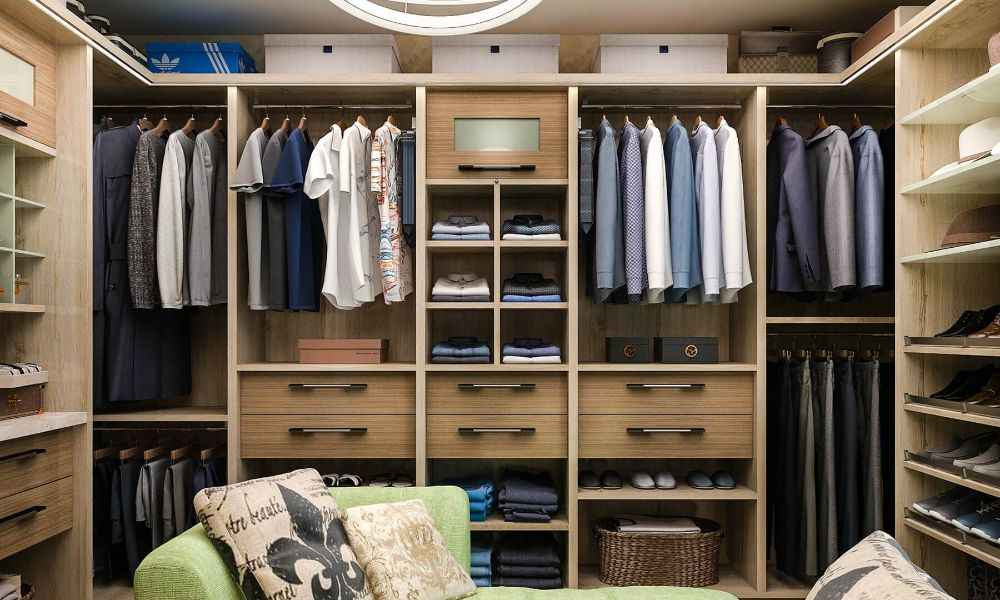 Custom Wardrobe Cabinets in Dubai