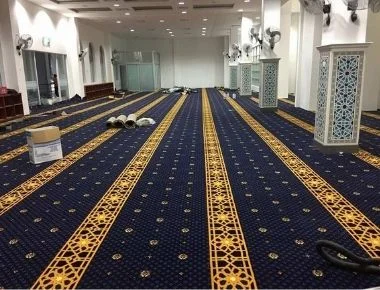 Read more about the article Mosque Carpet in Dubai: Enhance the Spiritual Atmosphere with Luxury and Comfort
